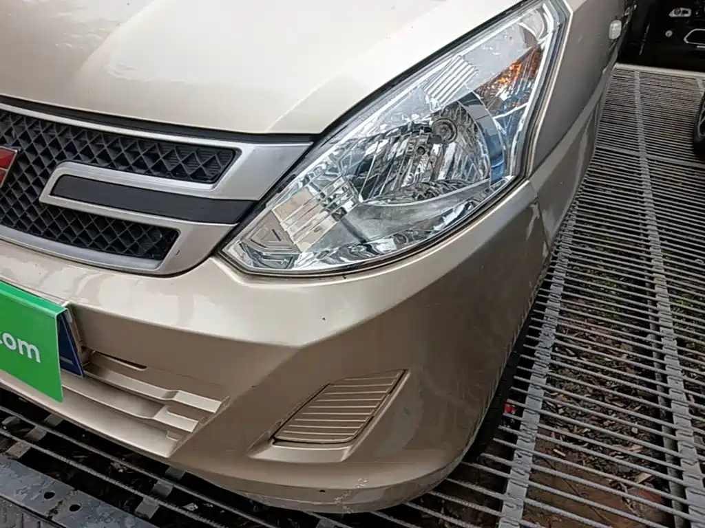 Wuling Rongguang V — миниатюра 24