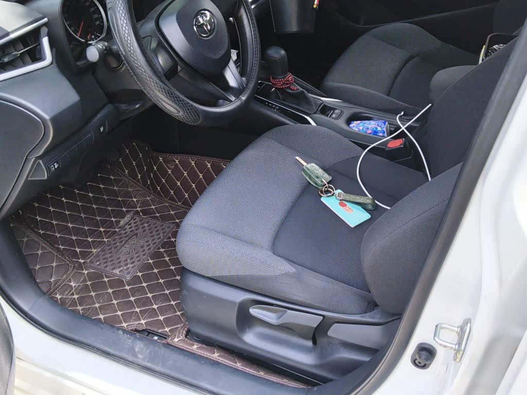 Toyota Levin 1.5 л 2022 г. Белый, пробег 22200 км
