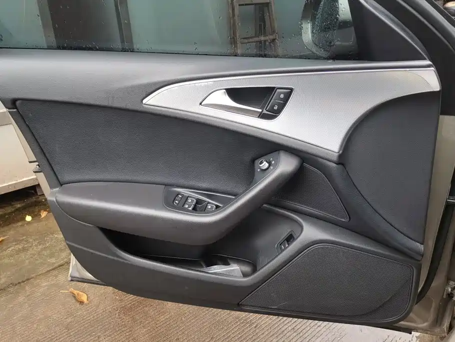 Audi A6L — миниатюра 7