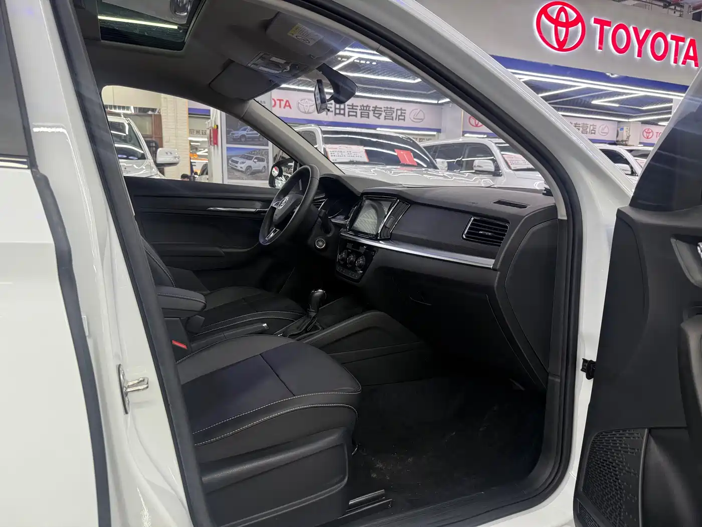 Skoda Kamiq id 4589136 из Китая 9