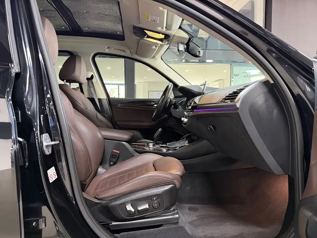 BMW X3 — миниатюра 9