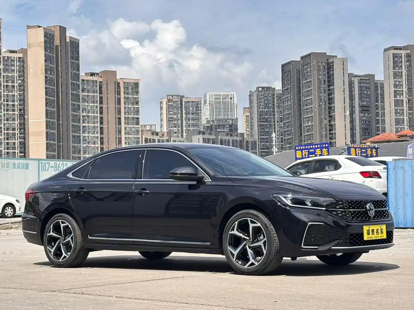Volkswagen Passat 2026 Черный из Китая, фото 3