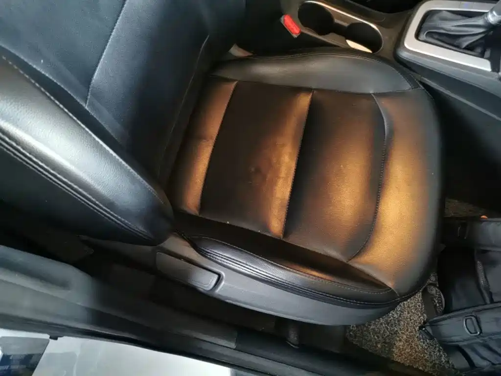 Hyundai Elantra — миниатюра 25