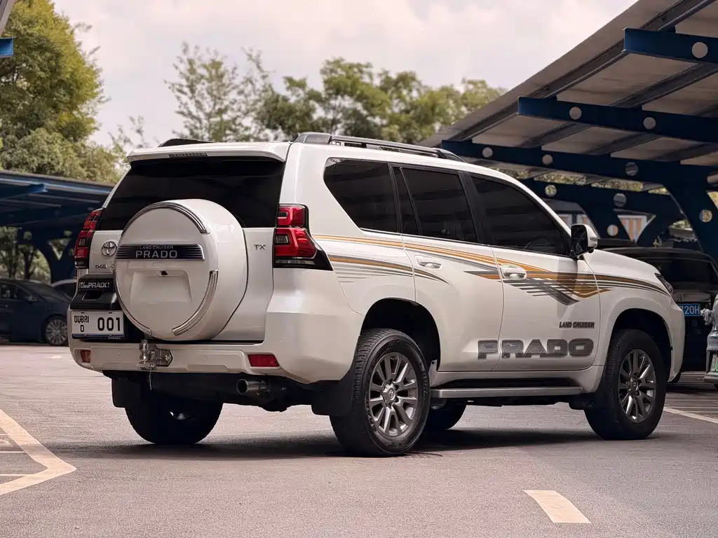 Toyota Prado — миниатюра 6