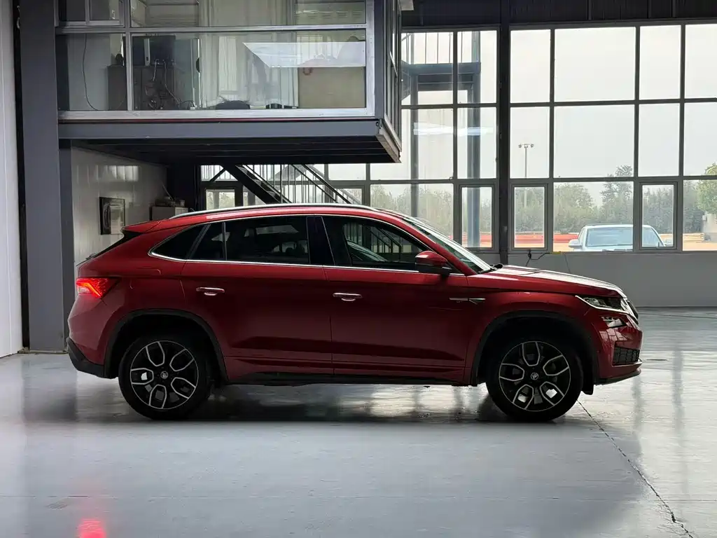 Skoda Kodiaq GT — миниатюра 4