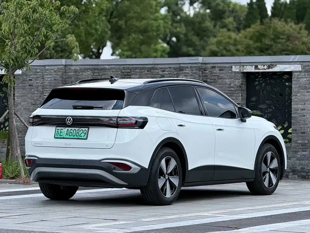 Volkswagen ID.4 X — миниатюра 4