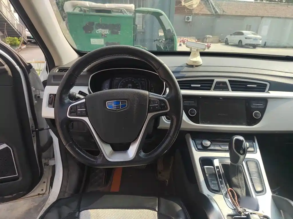 Geely Boyue — миниатюра 11