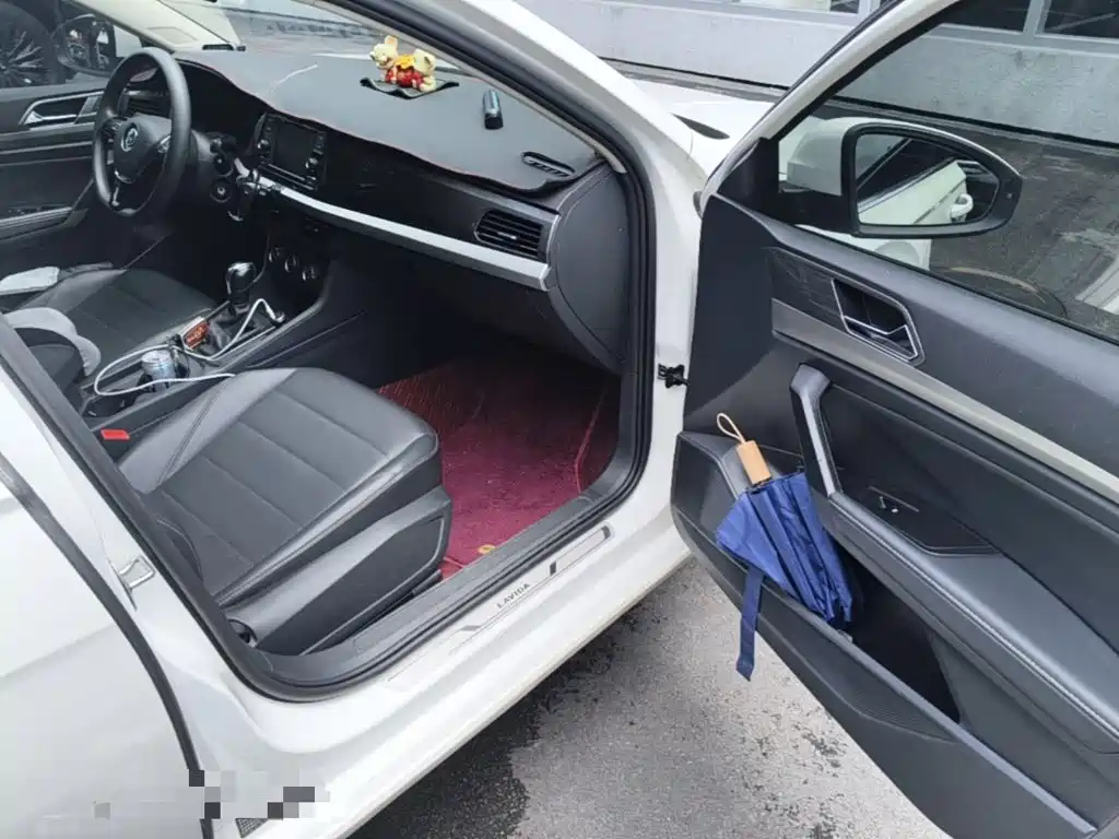 Volkswagen Lavida — миниатюра 19