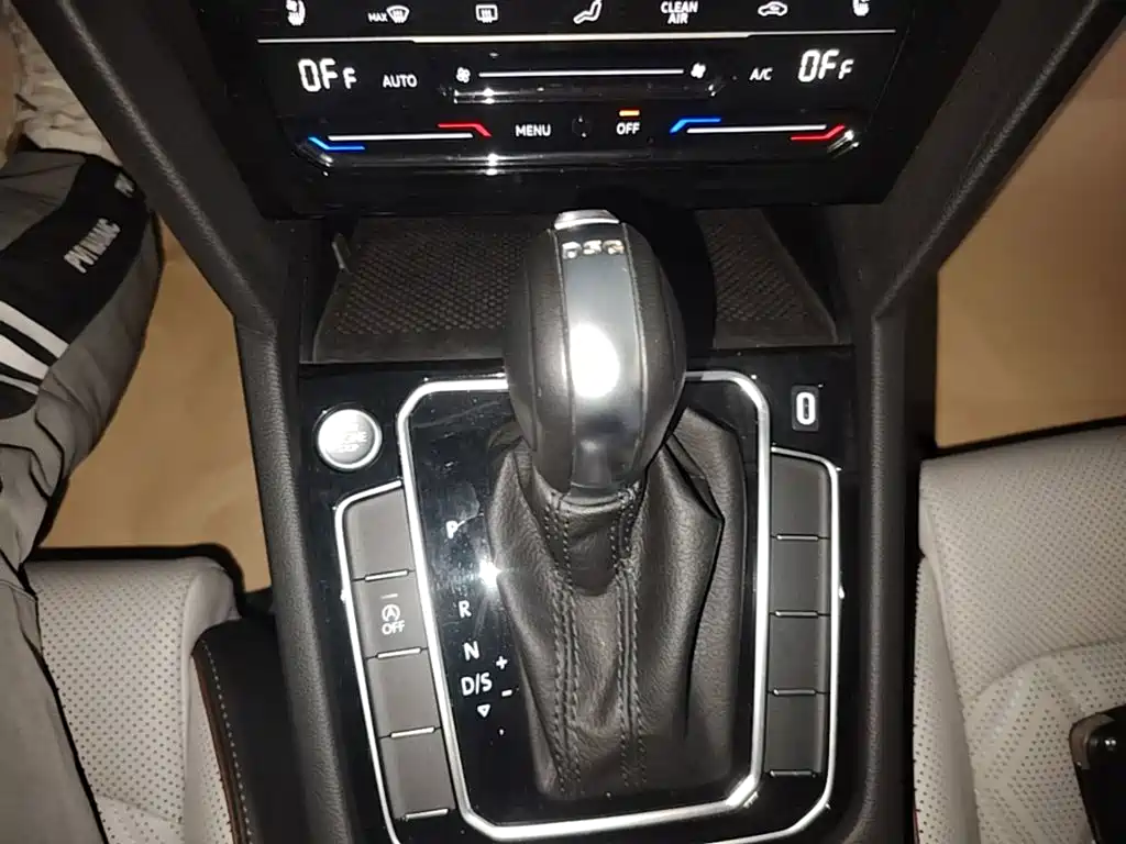 Volkswagen Magotan — миниатюра 14