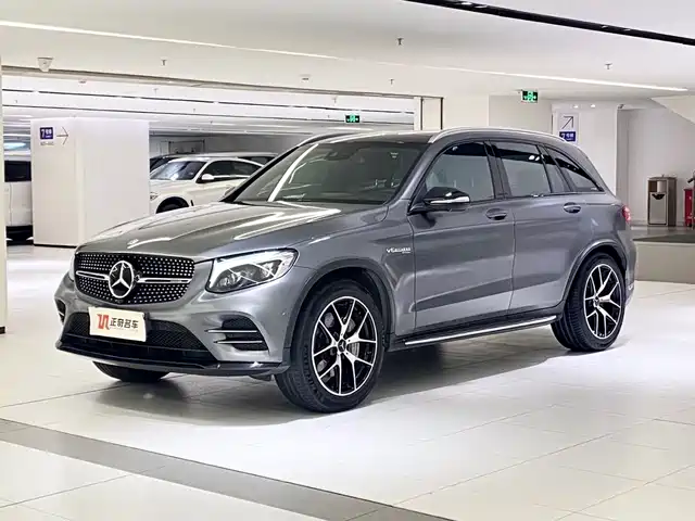 MERCEDES-BENZ GLC AMG