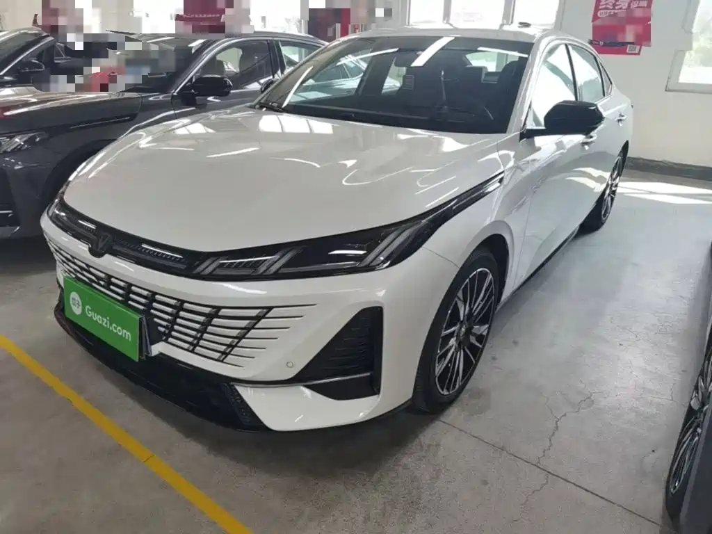 Changan Eado — миниатюра 2