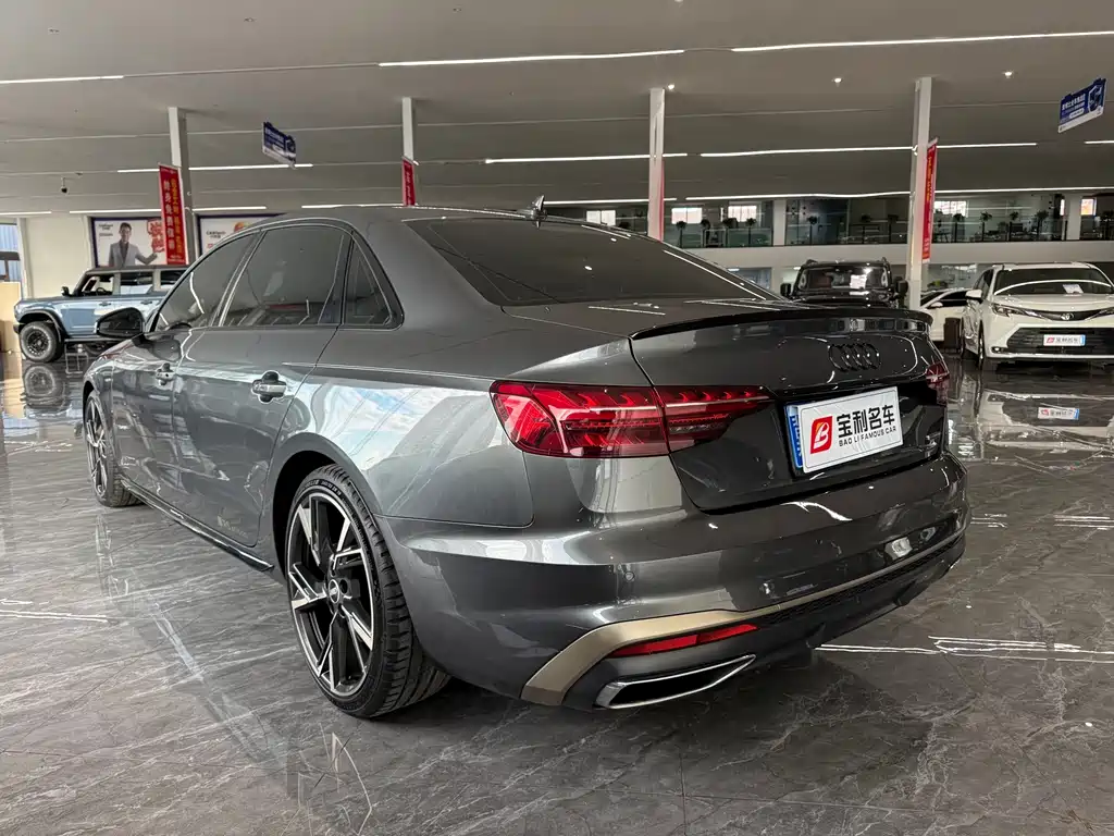 Audi A4L — миниатюра 10
