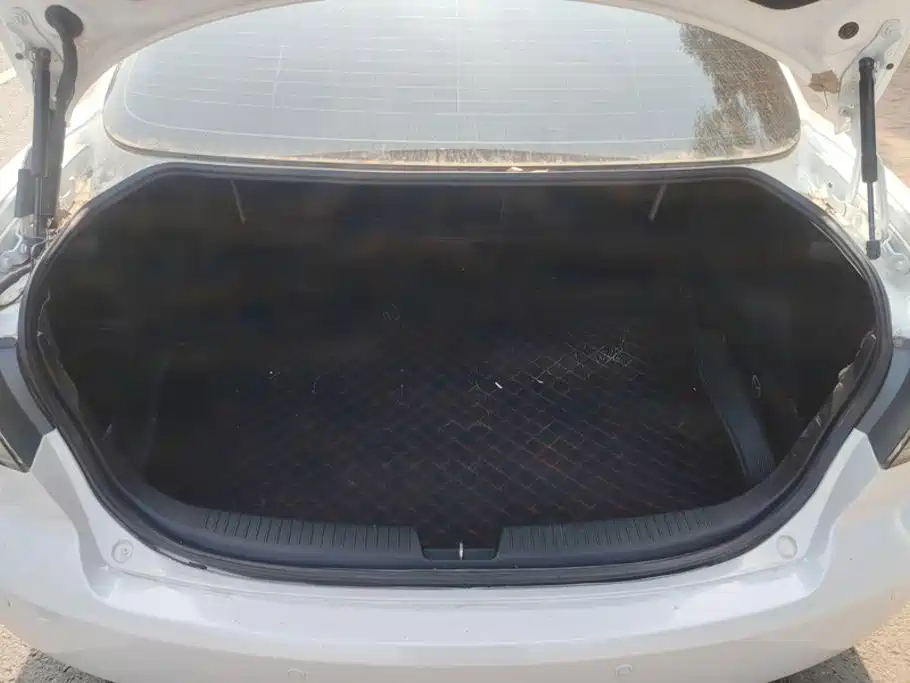 Mazda 6 — миниатюра 4