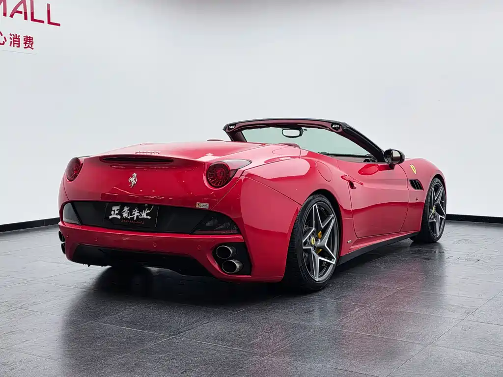 Ferrari California T — миниатюра 6