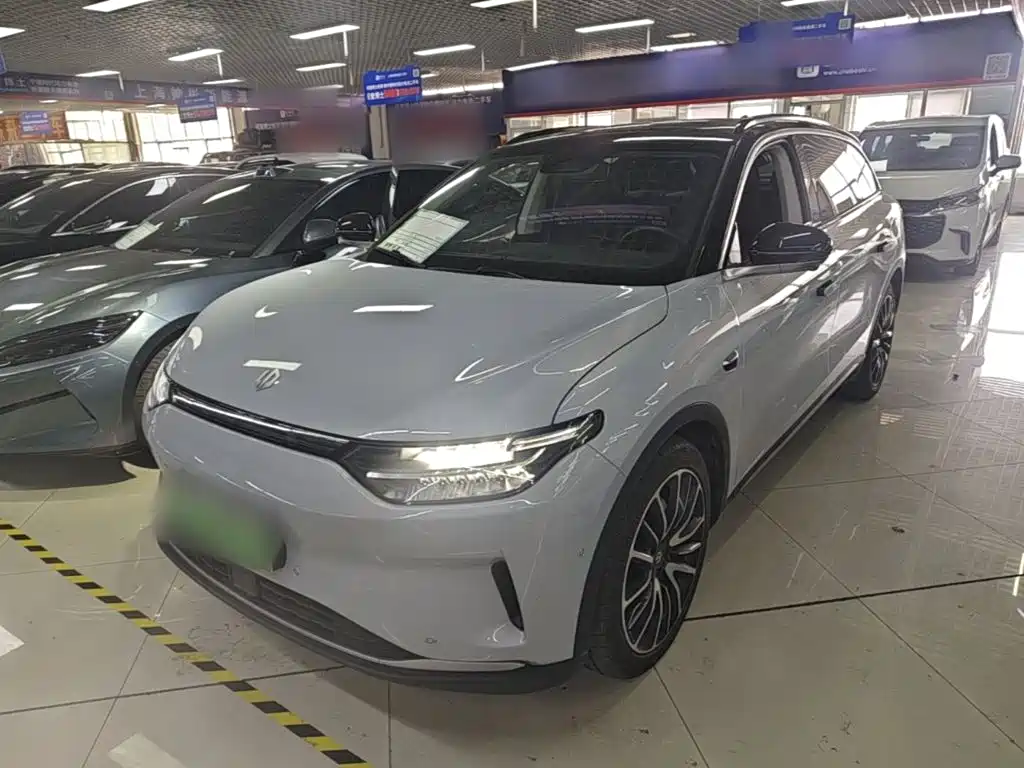 Leapmotor Leapmotor C11 — миниатюра 2
