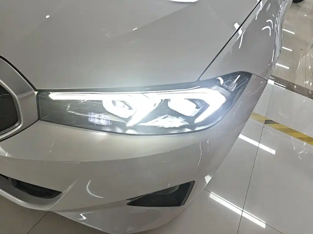 BMW i3 — миниатюра 24