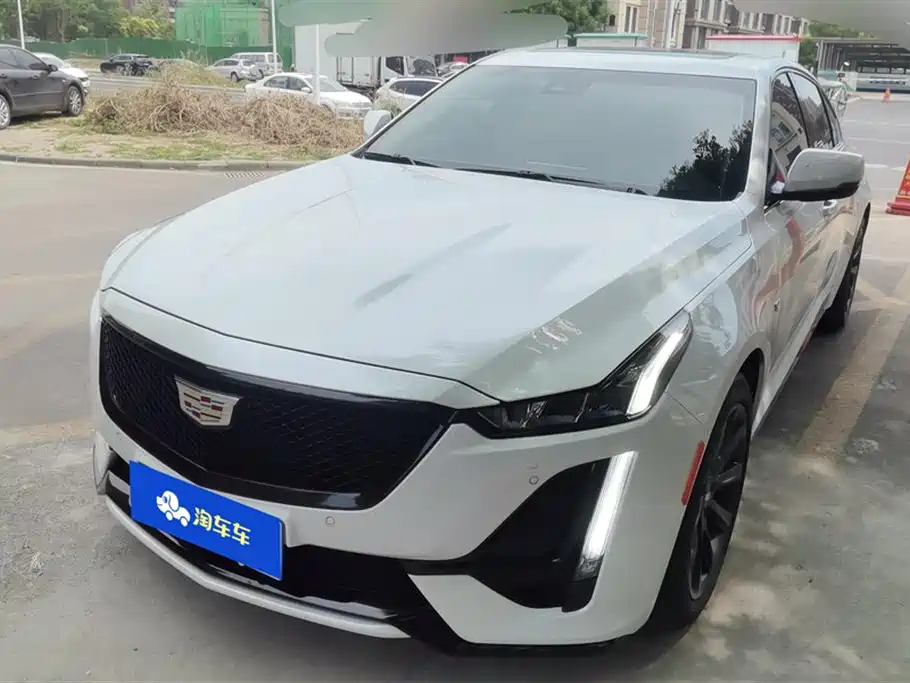 Cadillac CT5 2023