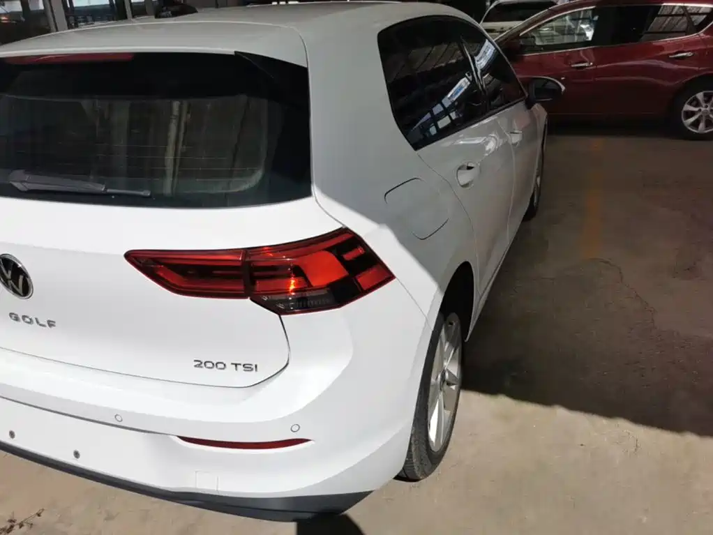 Volkswagen Golf — миниатюра 8