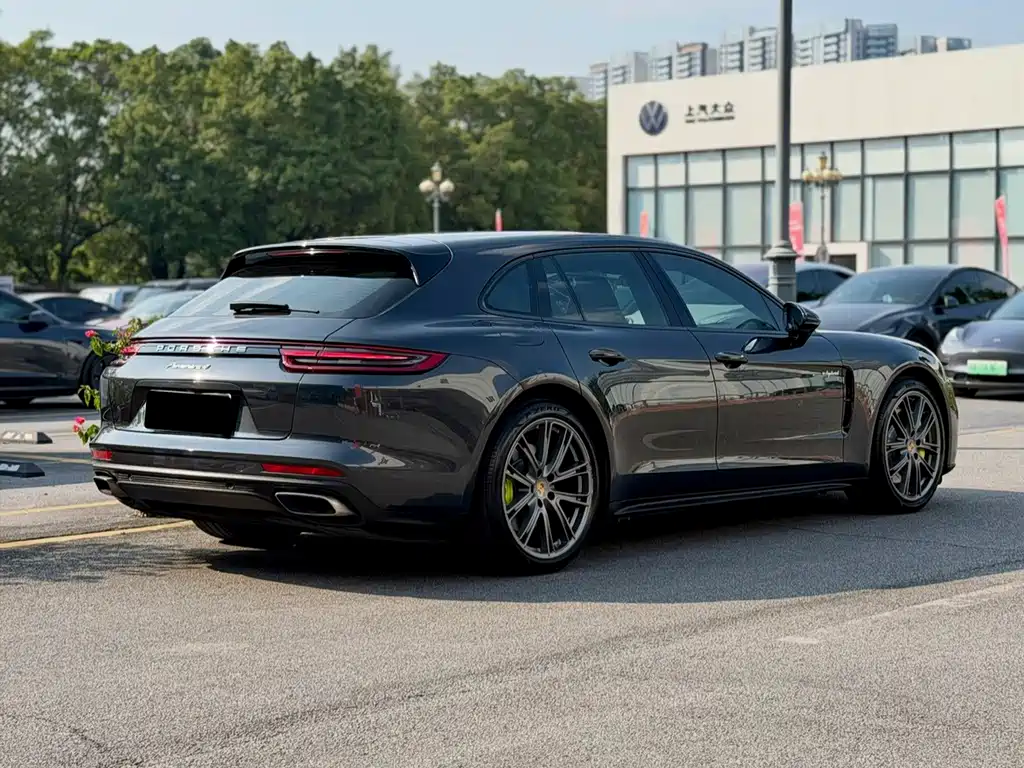 Porsche Panamera Hybrid — миниатюра 6