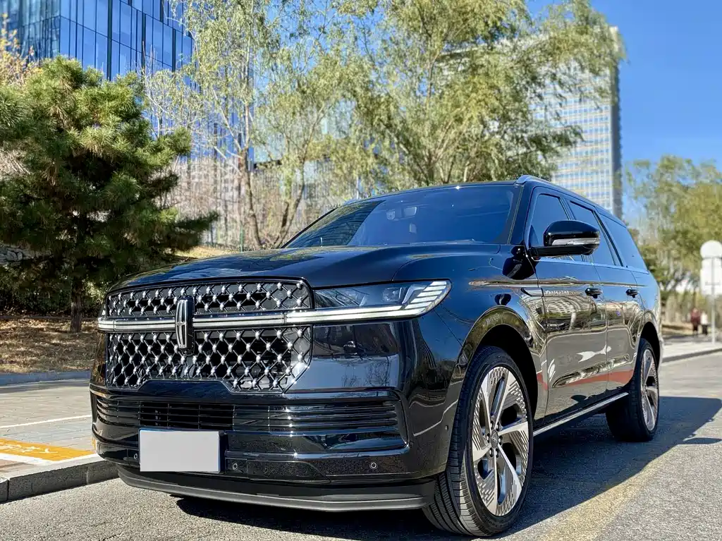 Lincoln Navigator 2025