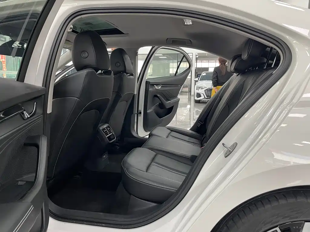 Skoda Octavia 2022 PRO TSI280 Premium