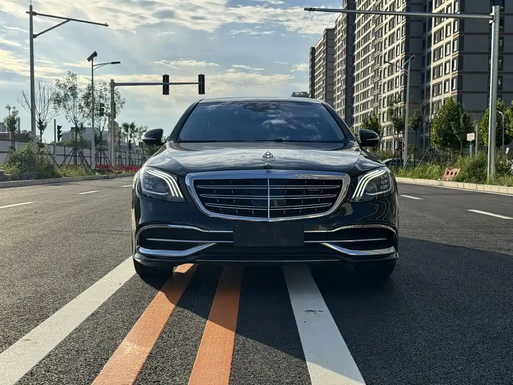 Mercedes-Benz S-Class — миниатюра 2
