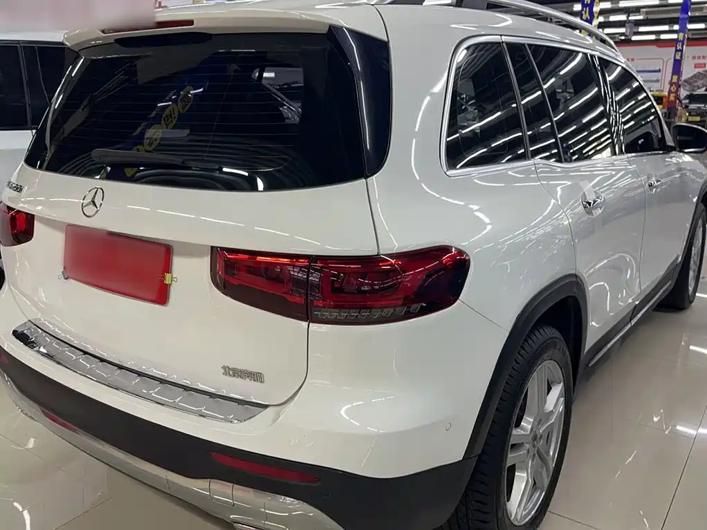 Mercedes-Benz GLB — миниатюра 6