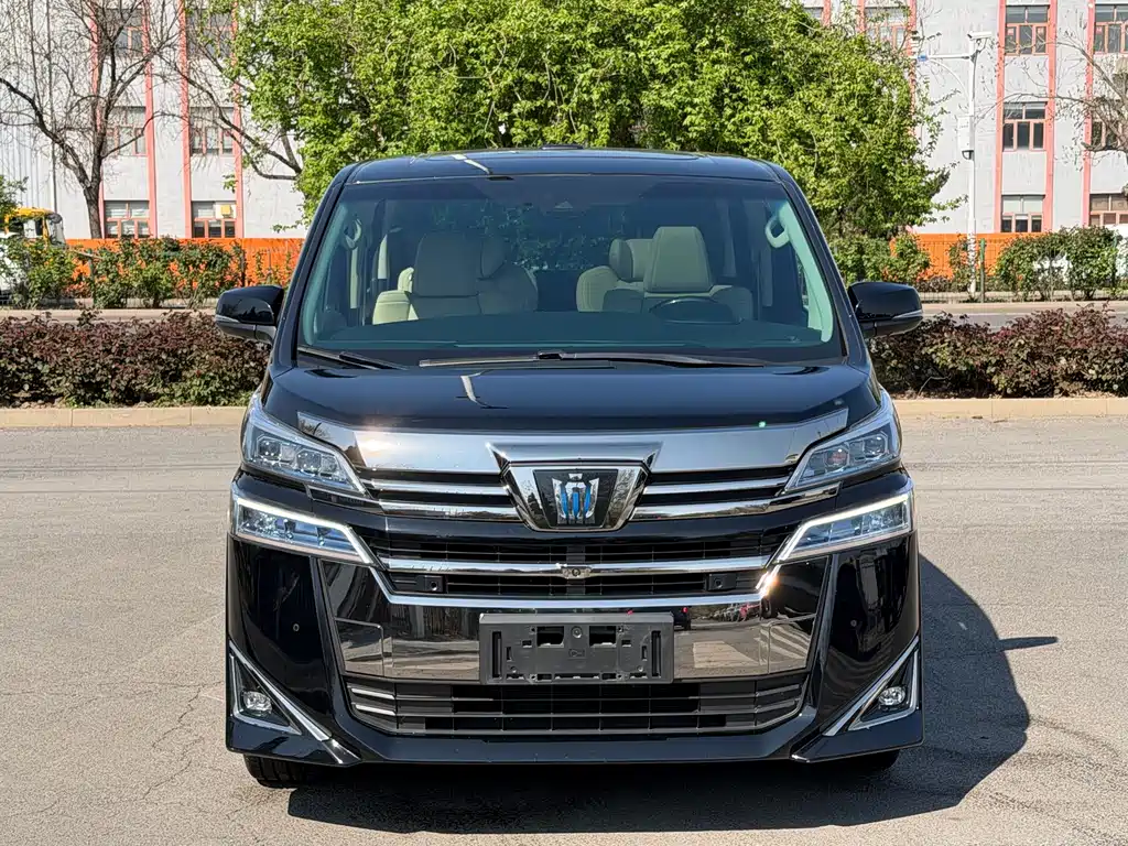 Toyota Vellfire 2022