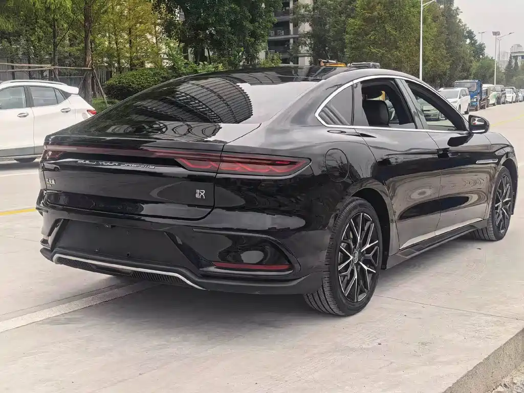 BYD Han — миниатюра 7