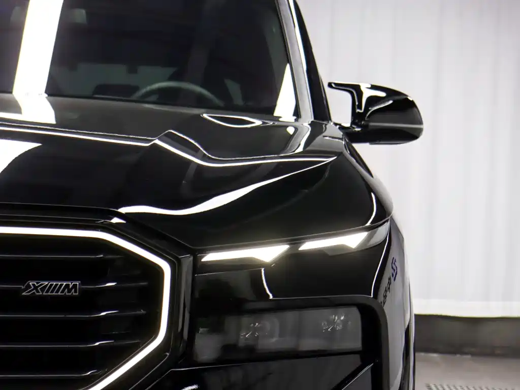 BMW XM — миниатюра 16