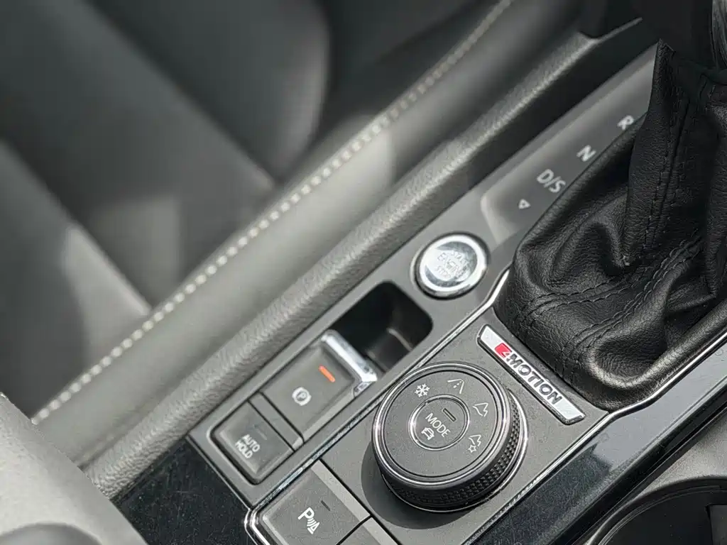 Volkswagen Teramont — миниатюра 10