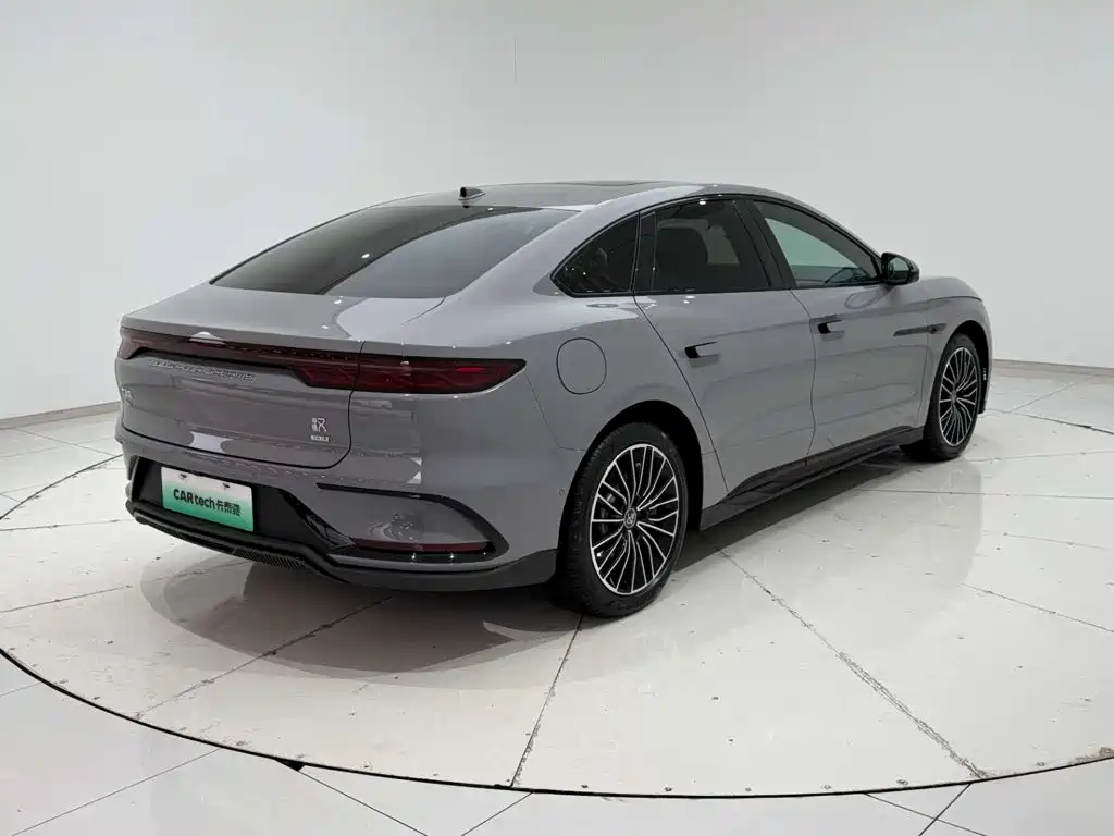 BYD Han — миниатюра 8