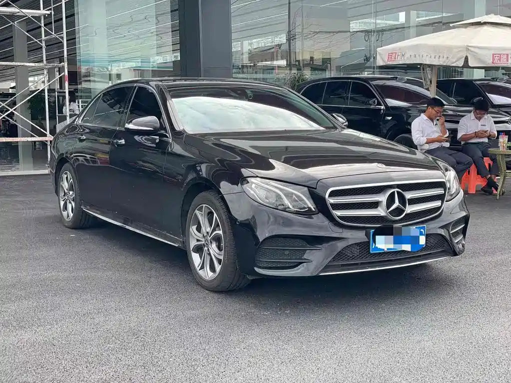 MERCEDES-BENZ  E CLASS