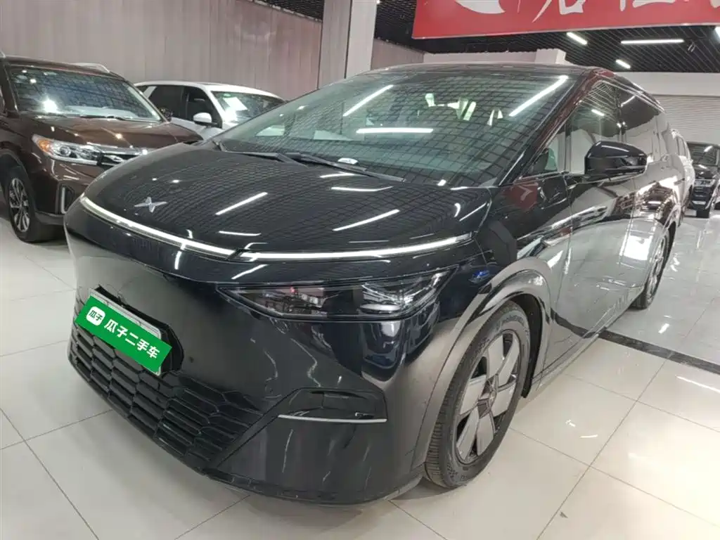 XPeng X9 2024