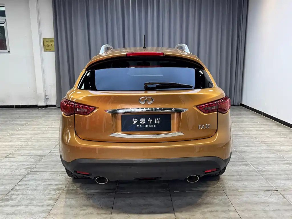 Infiniti FX 2010 FX35