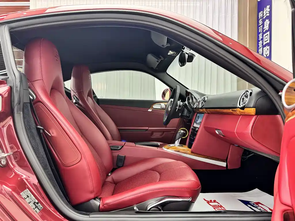 Porsche Cayman — миниатюра 17