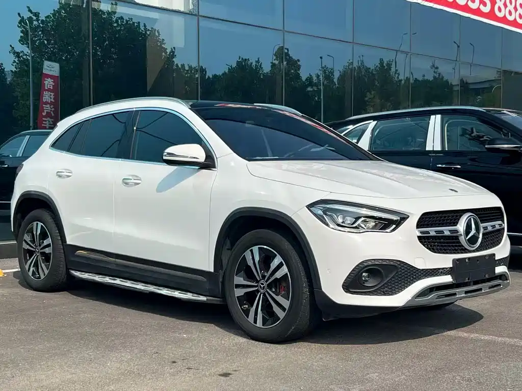 Mercedes-Benz GLA — миниатюра 3
