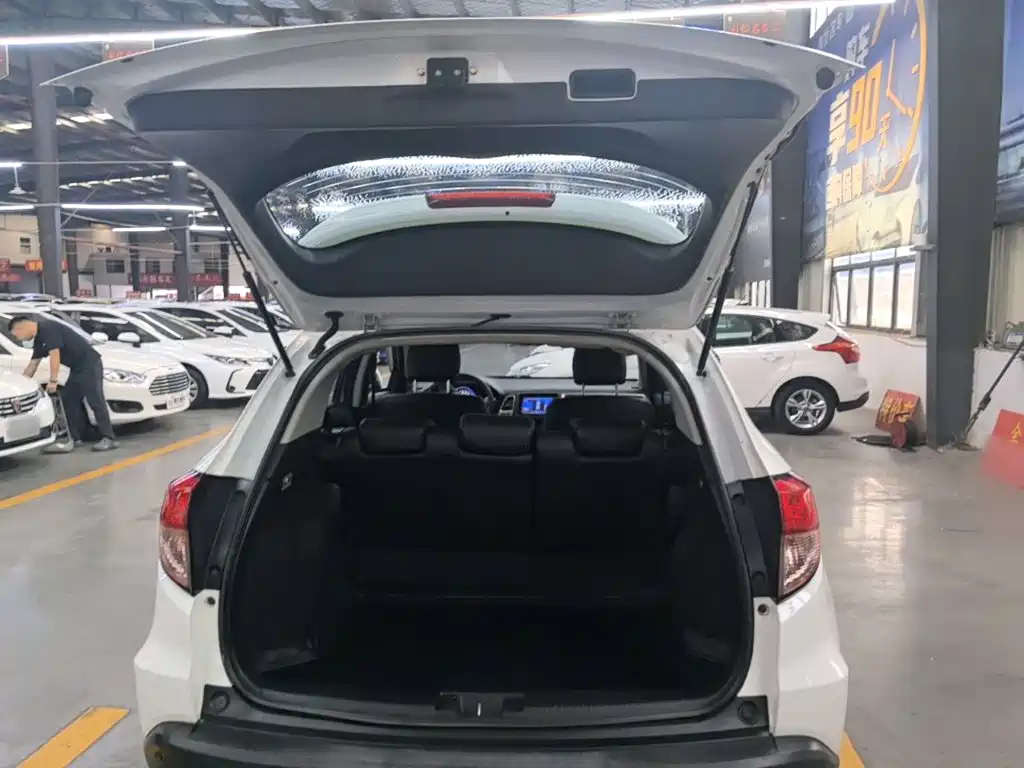 Honda Vezel — миниатюра 19