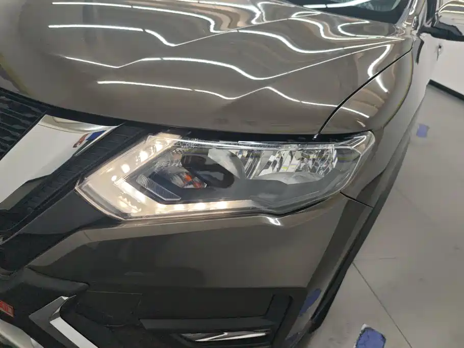 Nissan X-Trail — миниатюра 5