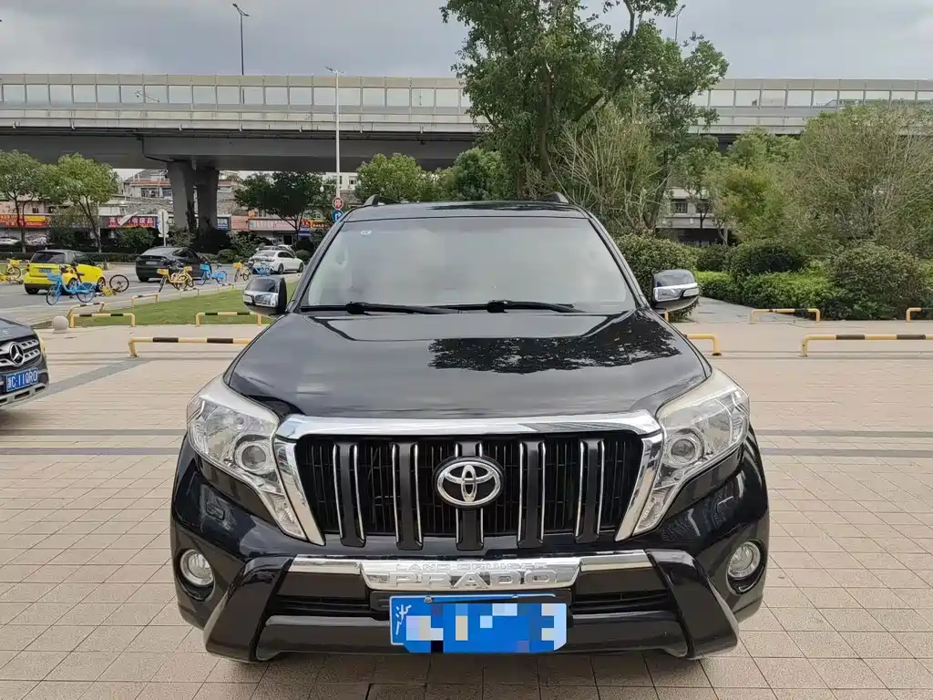 Toyota Prado (Import) — миниатюра 2