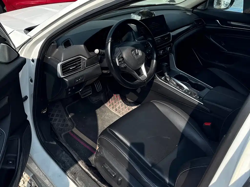 Honda Accord — миниатюра 7