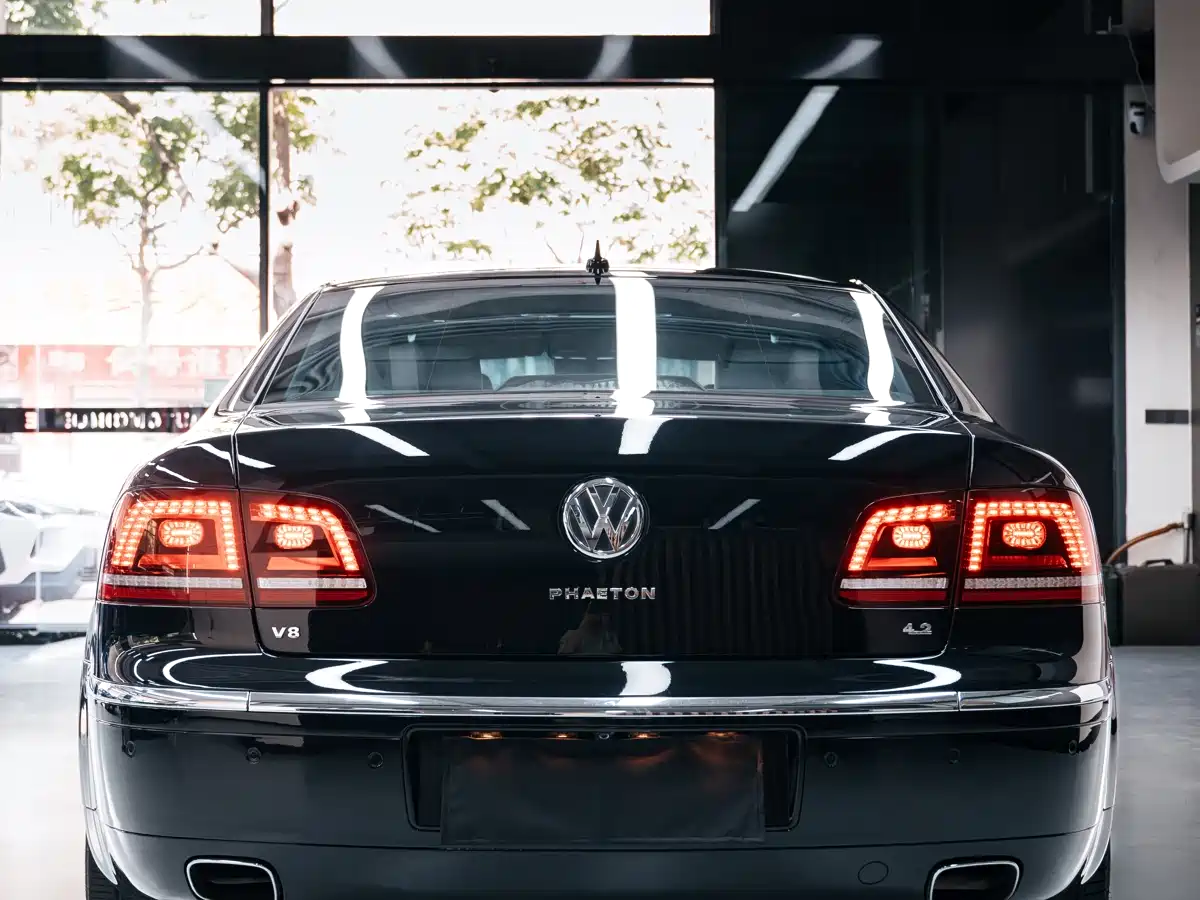 Volkswagen Phaeton