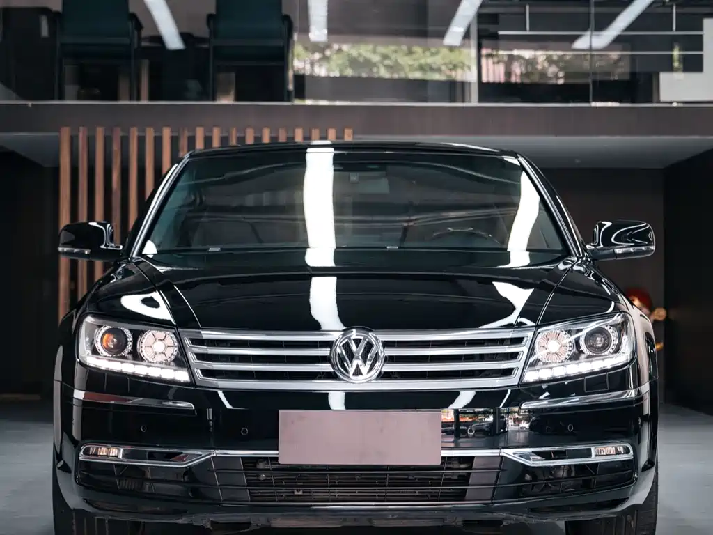 Volkswagen Phaeton 4.2L Luxury Enjoy Custom Type, фото 2