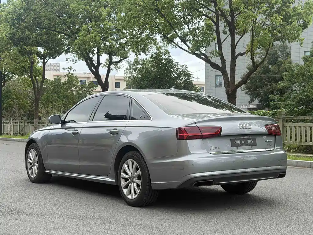 Audi A6L — миниатюра 9