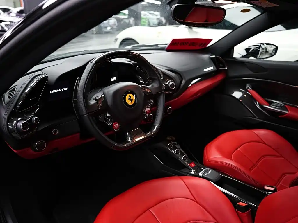 Ferrari 488 — миниатюра 5