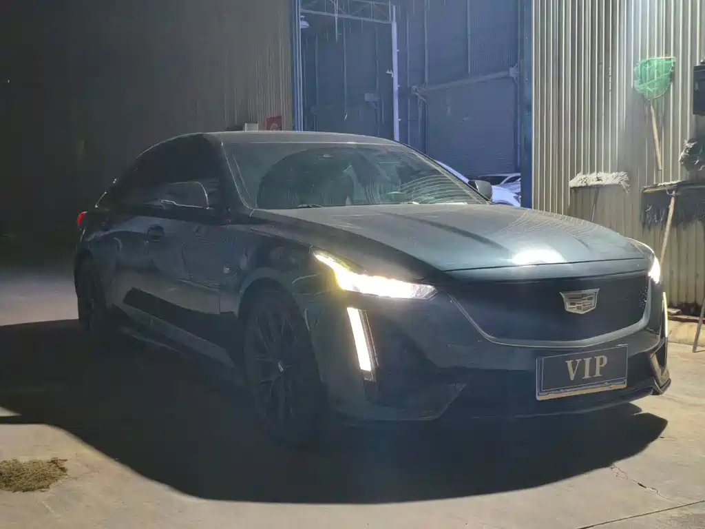 Cadillac CT5 — миниатюра 3