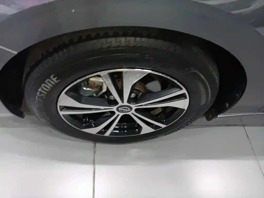 Nissan Sylphy — миниатюра 23