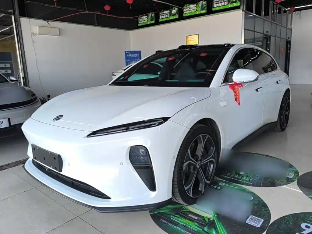 NIO ET5T — миниатюра 2