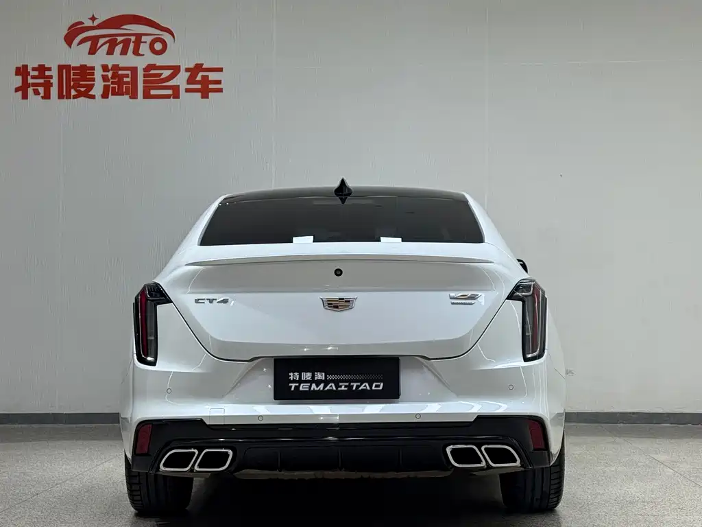 CADILLAC CT4