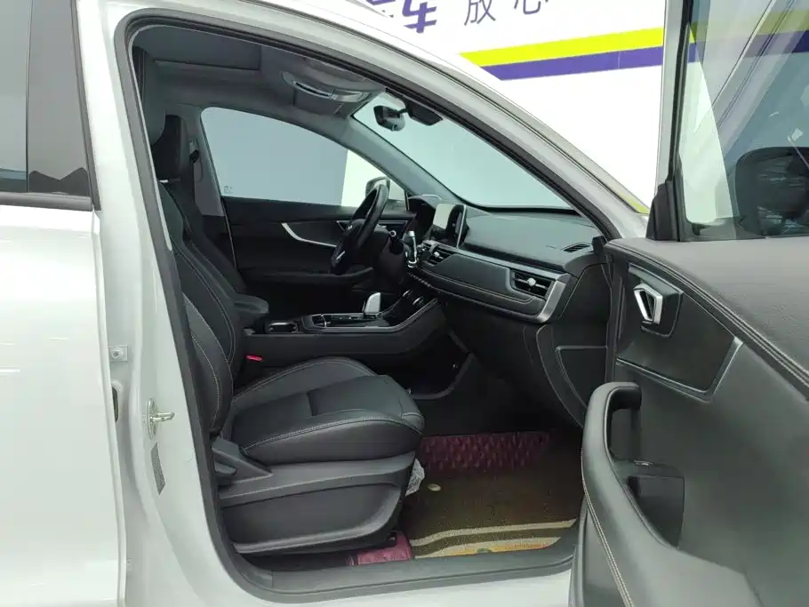 Chery Tiggo 8 — миниатюра 8